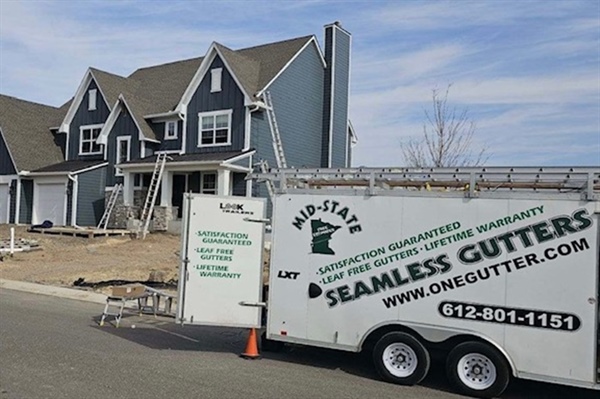 How Does Lifetime Warranty Work on Seamless Gutters?